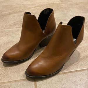 Steve Madden Postal Leather Ankle Boots Size 6